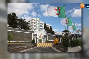 الضباط العمداء والضباط السامون للجيش الوطني الشعبي يتبرعون بشهر من رواتبهم