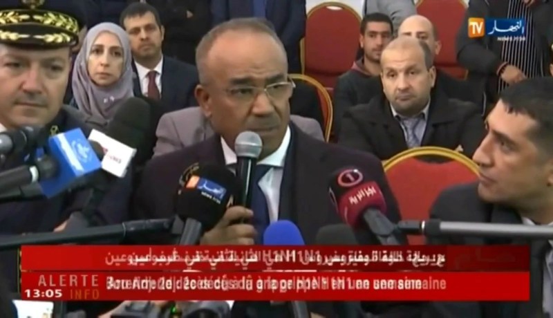 بدوي يثني على وتيرة مشروع بناء وحدة سكنية بصيغة البيع بالإيجار