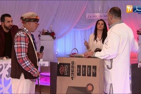 مجمع النهار يكرم الممثلين خالتي بوعلام ومراد خان