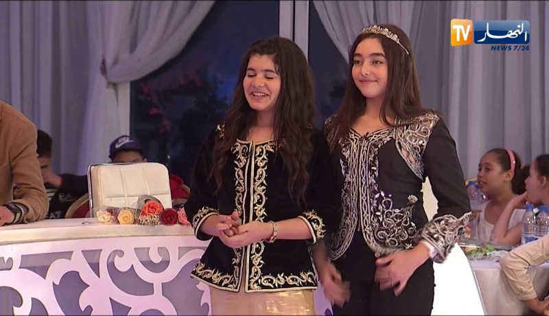 إيناس ونورهان يقدمان تمثيلية في بلاطو zapping العيد