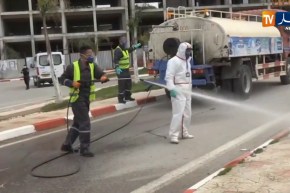 البليدة/ عمال النظافة يجندون أنفسهم لتعقيم كافة الشوارع والأحياء