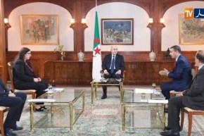 رئيس الجمهورية يجري مقابلة مع مسؤولي بعض وسائل الإعلام الوطنية