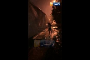 مكة  المكرمة : عاصفة قوية تقتلع  بعض مخيمات عرفة..وحجاج يفرون