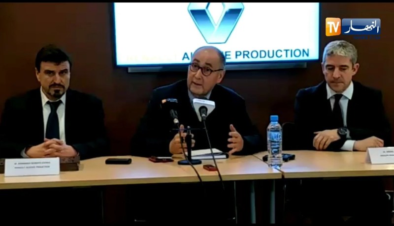 السفير الفرنسي بالجزائر يشيد بالعلاقات الجزائرية الفرنسية