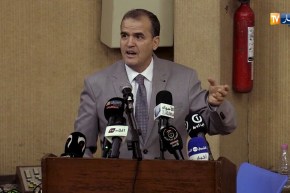 وزير التجارة: “لقد ولى عهد ربح أموال طائلة على ظهر الشعب في شهر رمضان”