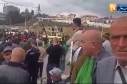 مسيرة حاشدة بالبويرة للجمعة الحادية عشر دعما للحراك الشعبي