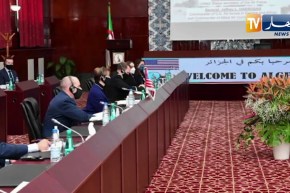 الأمين العام لوزارة الدفاع الوطني يستقبل كاتبة القوات الجوية الأمريكية