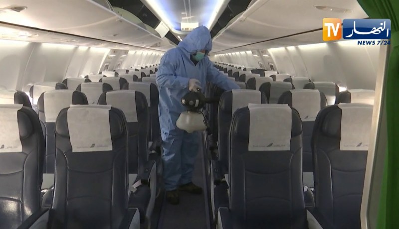نقل: هكذا يتم تعقيم طائرات الطاسيلي للطيران قبل كل رحلة