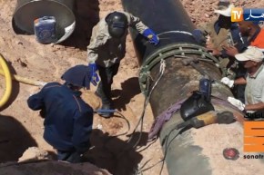 سوناطراك : تواصل عمليات الصيانة والتلحيم لأنبوب النفط OK1 بالوادي