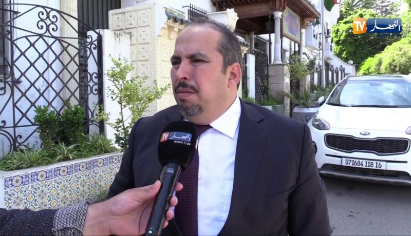 سياسة/ اللجنة المركزية لجبهة التحرير الوطني تستعد لإنتخاب أمين عام مؤقت