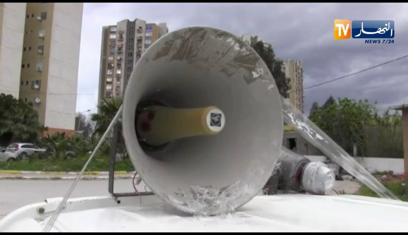 عنابة: بلدية سيدي عمار تستعين بمكبرات الصوت لتحسيس المواطنين بضرورة المشاركة في بأكبر حملة نظافة