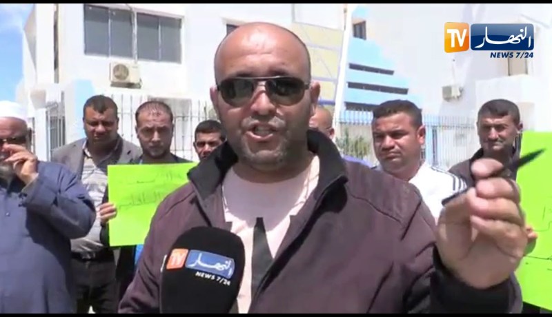 غليزان.. الناقلون الخواص على خط وادي ارهيو -غليزان يحتجون