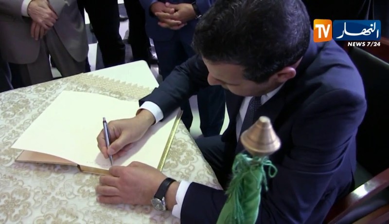 جلاب: “التنويع الإقتصادي في الجزائر يعطي نتائج ملموسة..بخروجه إلى الأسواق الخارجية”