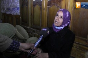 سعيدة: الخالة ملوكة تبدع في صناعة الأواني المنزلية من الحلفاء