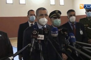 الوزير الأول يشرف على إفتتاح الموسم الدراسي للطورين المتوسط والثانوي