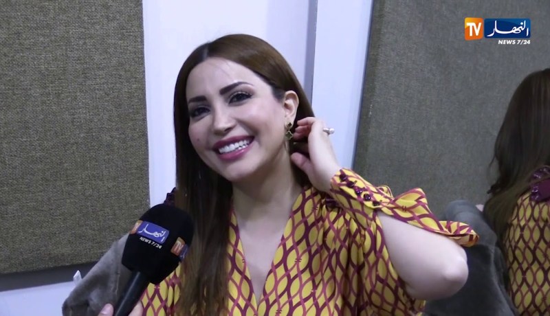 نسرين طافش تأدي أغنية “لله يا جزائر” للكينغ  خالد