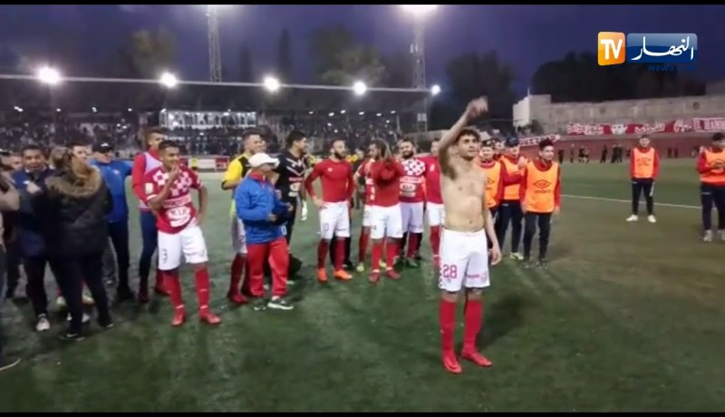 فرحة لاعبي شباب بلوزداد بالتأهل في كأس الكاف