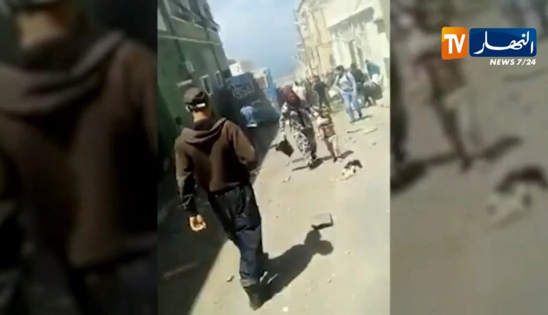 مستغانم: حافلة نقل شبه الحضري تفقد المكابح وتتسبب في حادث مريع