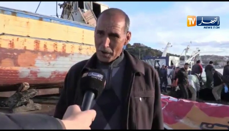 صيادون جزائريون ينقذون صيادين مغاربة في الغزوات