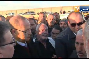 شاهد.. نقاش وزير الفلاحة مع فلاحي المسيلة حول بعض المشاكل التي تواجههم