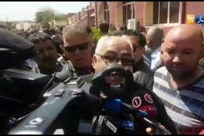 العاصمة: “خالوطة” في المؤتمر الإستثنائي للأفافاس !!