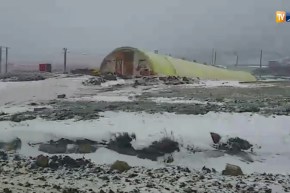 إستمرار تساقط الثلوج على مرتفعات ولاية باتنة !