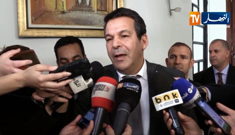جلاب: “المجلس الوطني هو من سيتكفل بترقية الصادرات”
