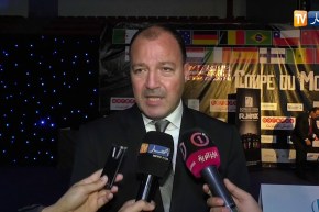 حطاب: سيتم تسليم ملعبي وهران وتيزي وزو قريبا.. وملعب براقي سيعرف بعض التأخر