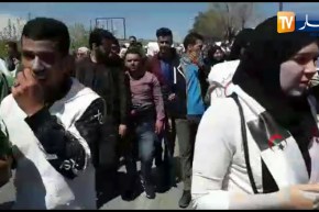 شاهد.. الطلبة بسطيف يخرجون في مسيرة سلمية دعما للحراك !!