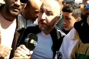 العاصمة/ الشعب يطالب بتفعيل المادة 7 من الدستور ” السّيادة الوطنيّة ملك للشّعب وحده”