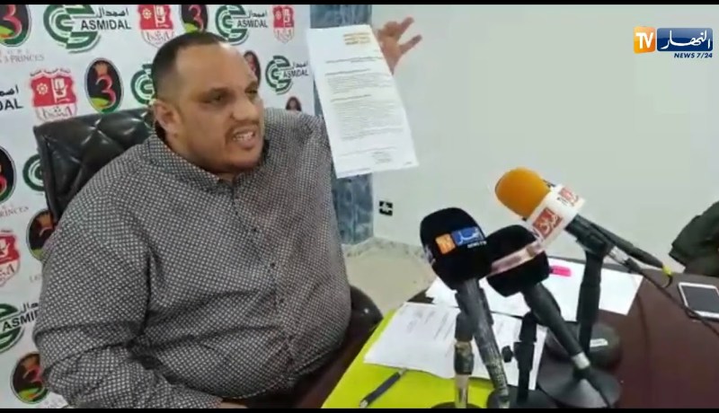 زعيم يطالب زطشي التدخل في قضية ديون اللاعبين السابقين في إتحاد عنابة