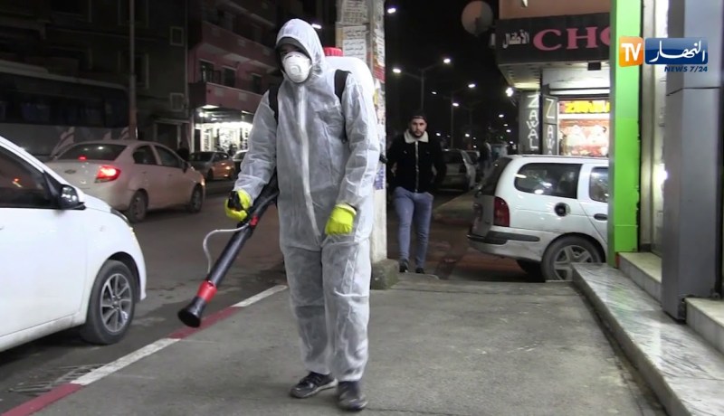 البليدة/ حملة تنظيف وتعقيم الأماكن العمومية ببلدية أولاد يعيش