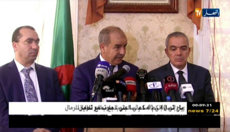 حسين نسيب يدشن مشروعين ضخمين لتحويلات المياه ببرج بوعريريج