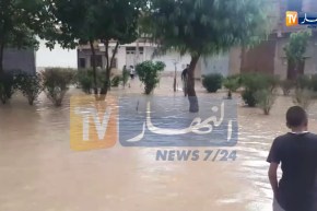 باتنة: الفيضانات تجتاح عشرات المنازل بحي كشيدة