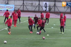 نادي بارادو يستقبل شبيبة بجاية لحسم هوية المتأهل إلى نصف نهائي السيدة الكأس