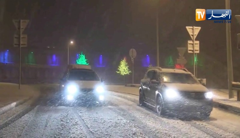 طقس: نشرية خاصة تحذر من تساقط للثلوج بالمرتفعات التي يصل علوها 700 متر