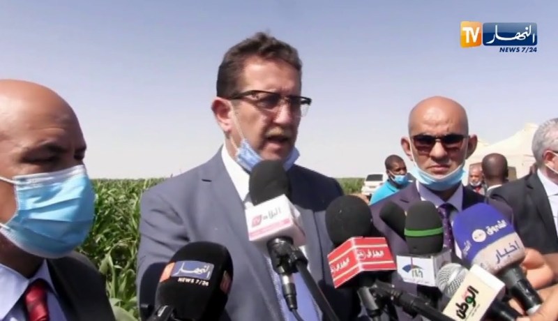 أدرار: وزير الفلاحة  سيتم إطلاق القرض التعاضدي لمساعدة الفلاحين