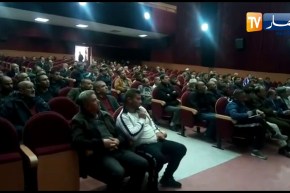 شاهد..”مير”خراطة ببجاية يقدّم حصيلة عمل مجسله علنيا أمام السكان بعد سنة من تنصيبه !!