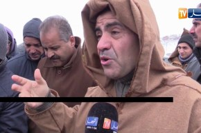 البيض: فرقة التدخل للأشغال العمومية تسخر كافة إمكاناتها لفتح الطرق المغلقة