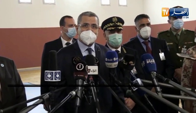 أزيد من 4 ملايين تلميذ يلتحقون بمقاعد الدراسة في الطورين المتوسط والثانوي