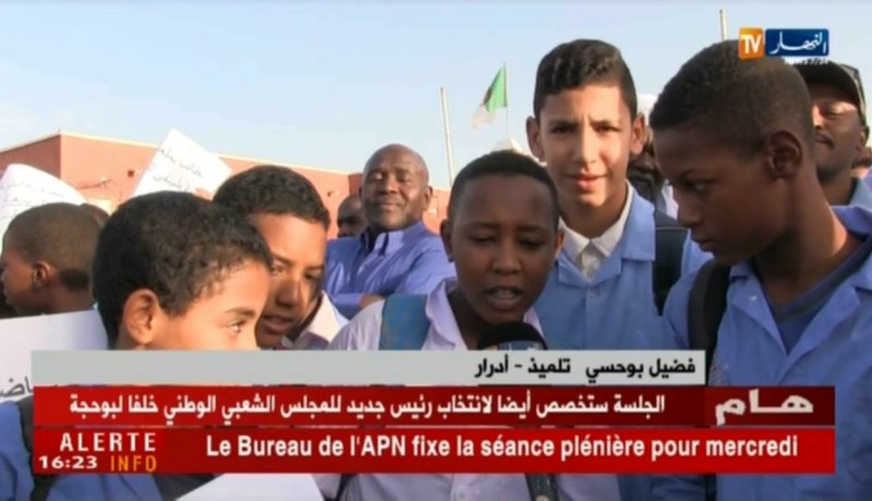 أدرار/ أولياء وتلاميذ متوسطة “الأمير عبد القادر” يطالبون بحل مشكل الإكتظاظ