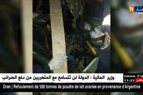 النعامة/ إنحراف شاحنة يودي بحياة شخص بالطريق الوطني المزدوج رقم 6