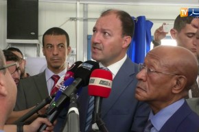 لن تصدق كيف شبه الوزير حطاب ملعب براقي بملعب فرانكفورت الألماني