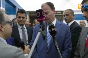 الوزير حطاب يطلب بإنشاء مراحيض لذوي الإحتياجات الخاصة بملعب براقي