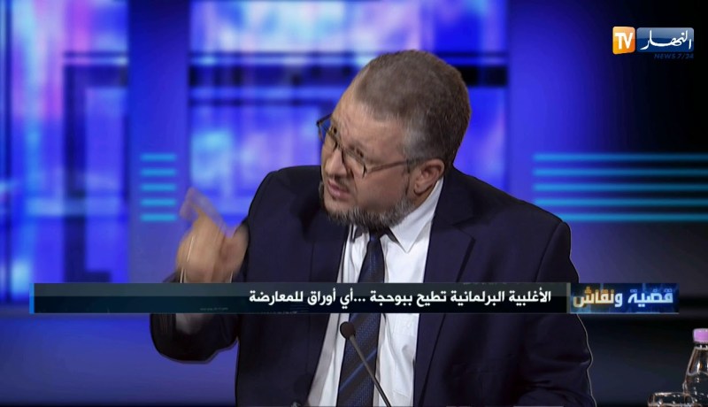 قيادي بحركة مجتمع السلم يفضح التسيب الواقع في البرلمان ويكشف قضية خطيرة بطلها إداري