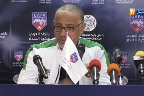 عادل عمروش: “أسمحولي على التأخير..حبسوني في الطريق ومزالني ماشي معروف”