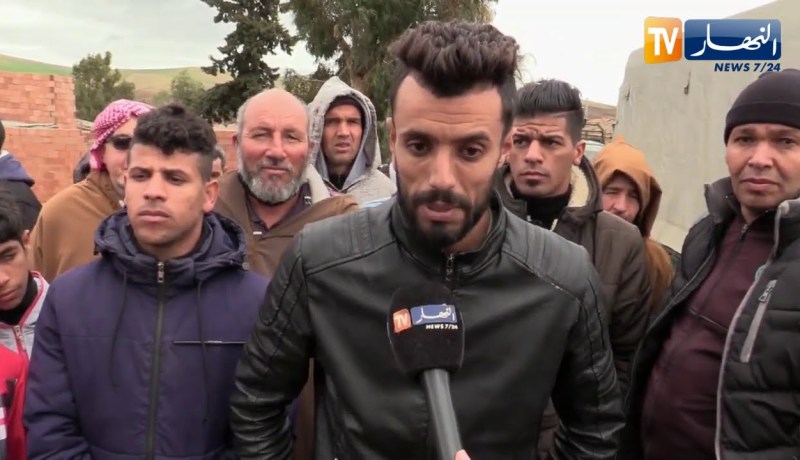 طلبة وممثليهم يقدمون واجب العزاء لعائلة الطالبة بكوش نصيرة