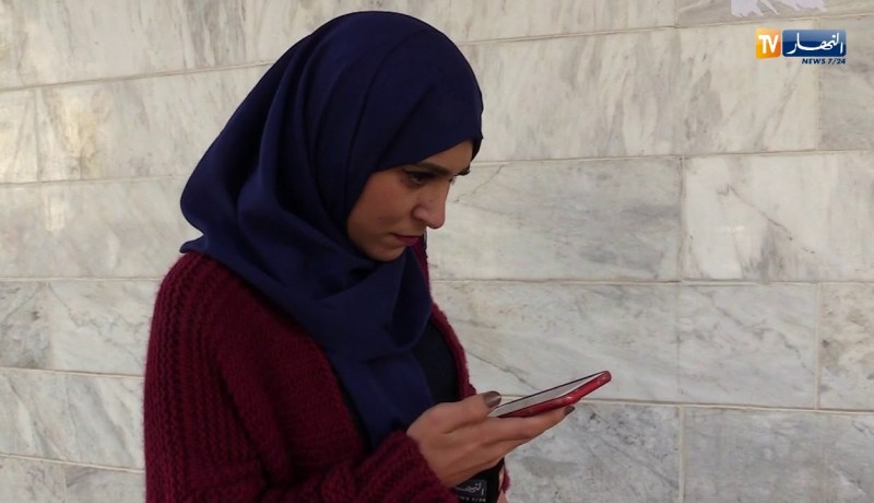 من السر إلى العلن.. ملصقات لإبطال السحر خاصة بالنساء والأطفال !!