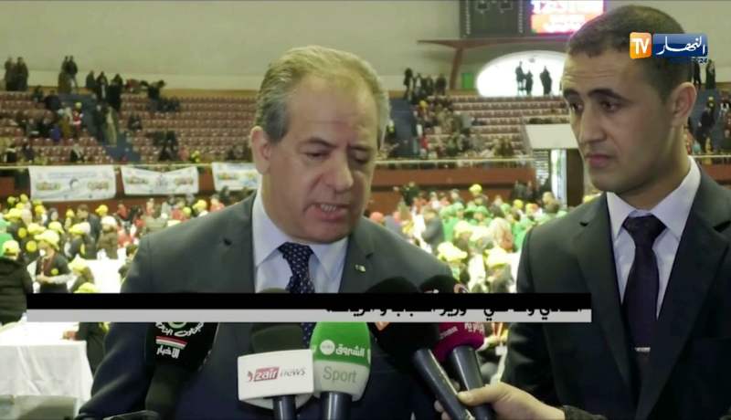 ولد علي ينفي الأخبار المتداولة حول المشاكل التي يعرفها مشروع إنجاز ملعب براقي !!