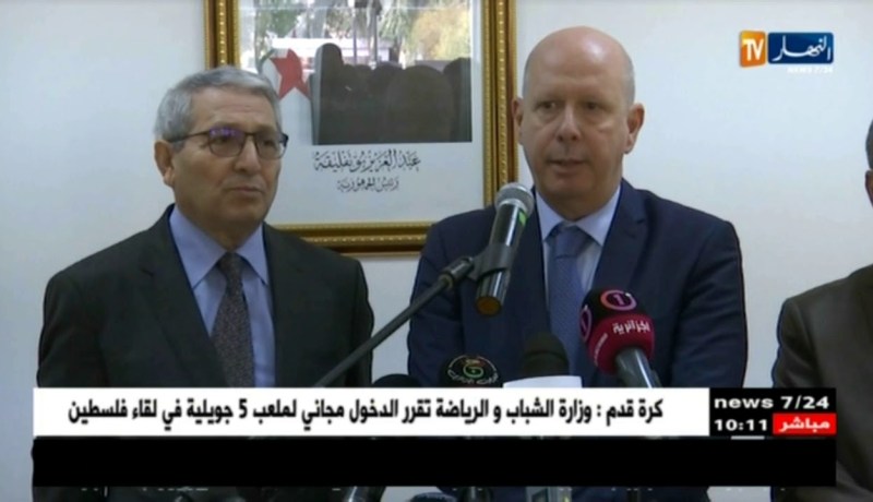 وزير المالية: هناك تسهيلات لإيداع الأموال في البنوك..!